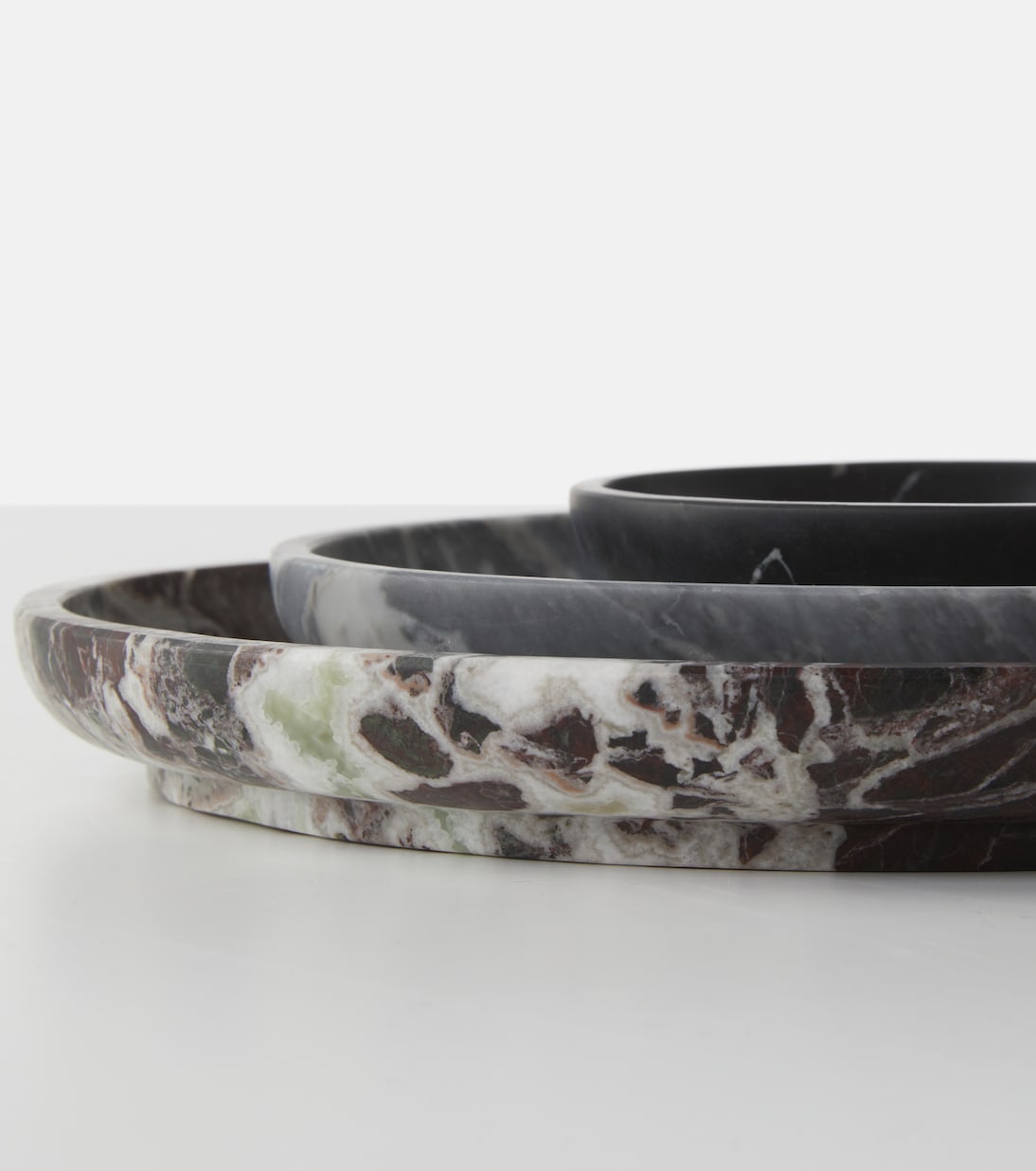 x Sunnei set of 3 marble plates | Bloc Studios