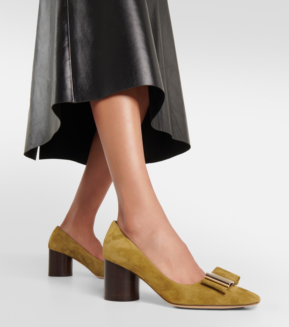 Verzierte Pumps Double Bow aus Leder | Ferragamo