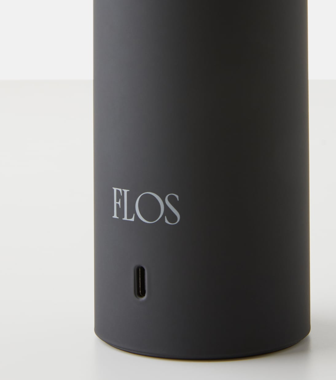 Bellhop table lamp by Edward Barber and Jay Osgerby | Flos