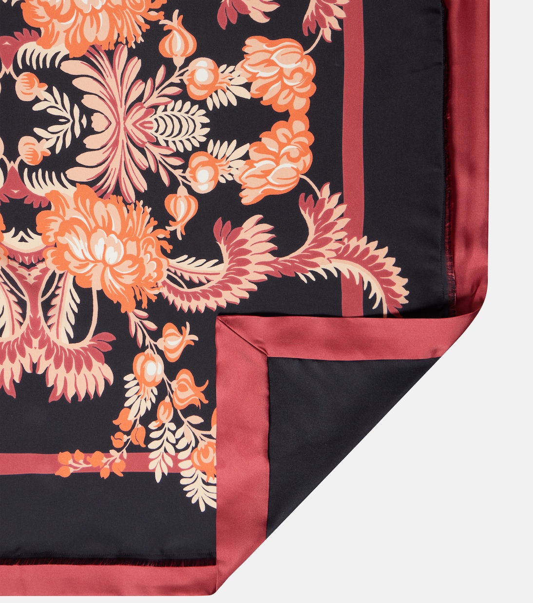 Foulard di seta con motivi floreali ETRO per giovani alla moda
