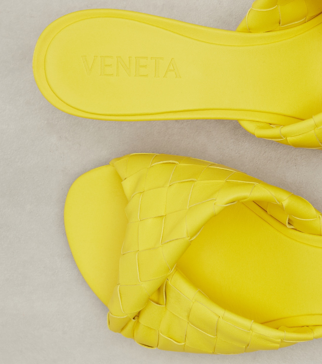 Blink 50 Intrecciato leather mules | Bottega Veneta