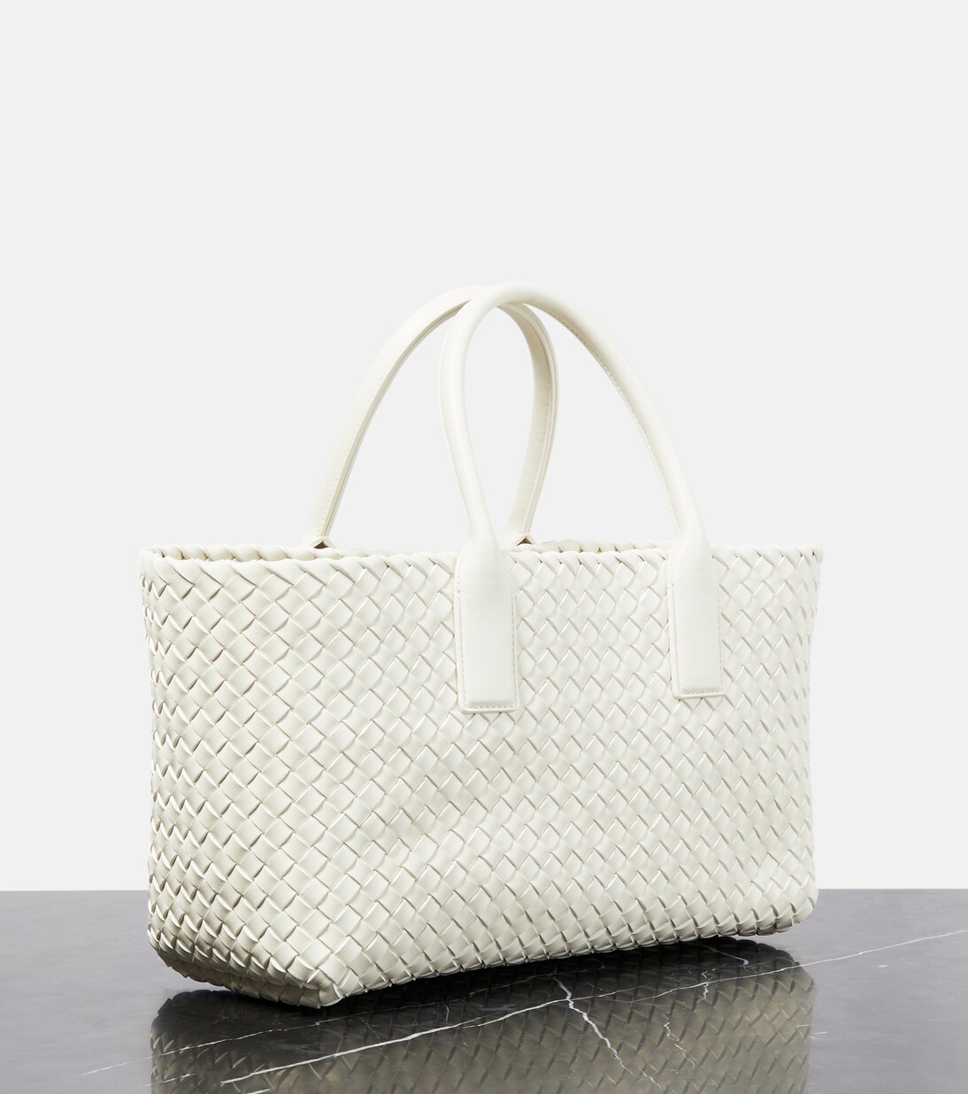 Cabat Small leather tote bag | Bottega Veneta
