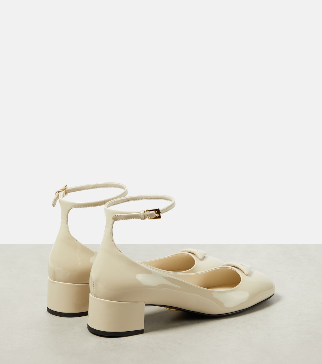 Pumps in vernice | Prada