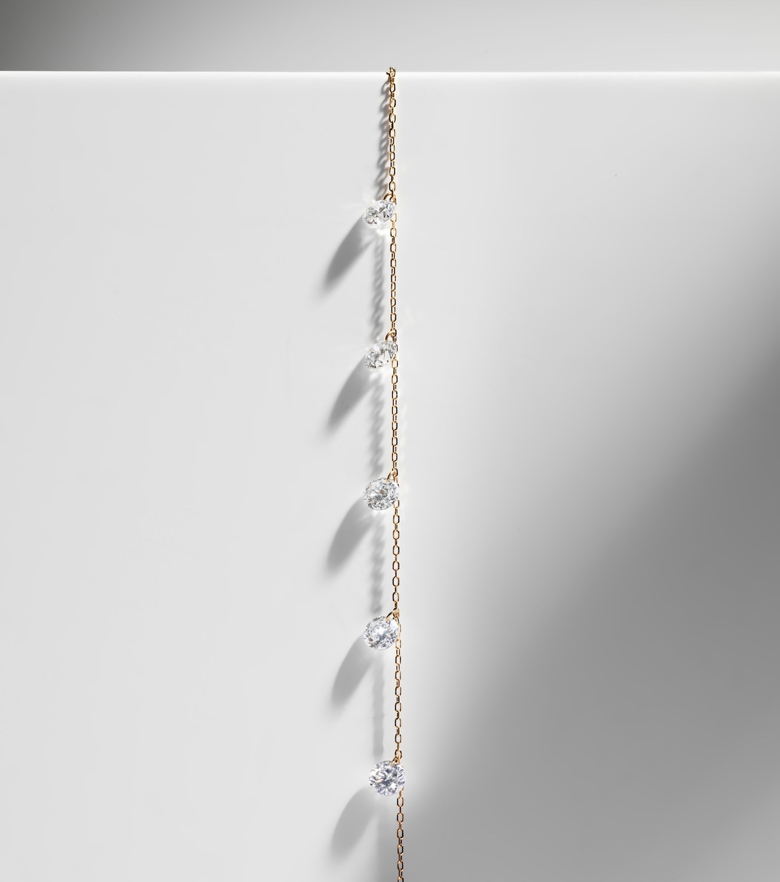 Collana in oro 18kt PERSÉE Danaé con diamanti, eleganza senza tempo per giovani trendsetter