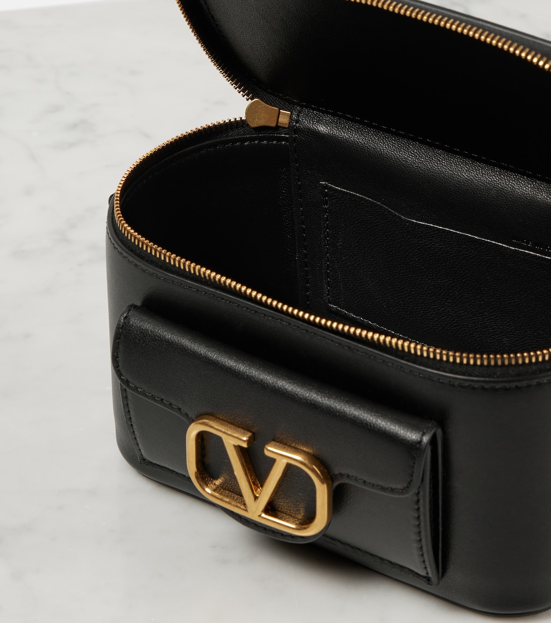 Tote VLogo Signature Locò Mini aus Leder | Valentino Garavani