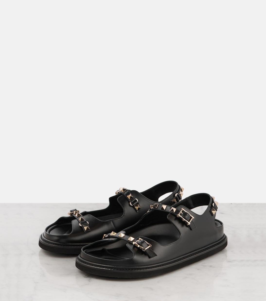 Rockstud leather flat sandals | Valentino Garavani