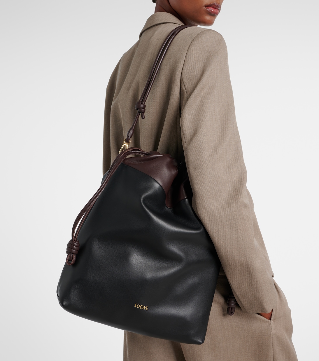 Flamenco皮革手拿包 | Loewe