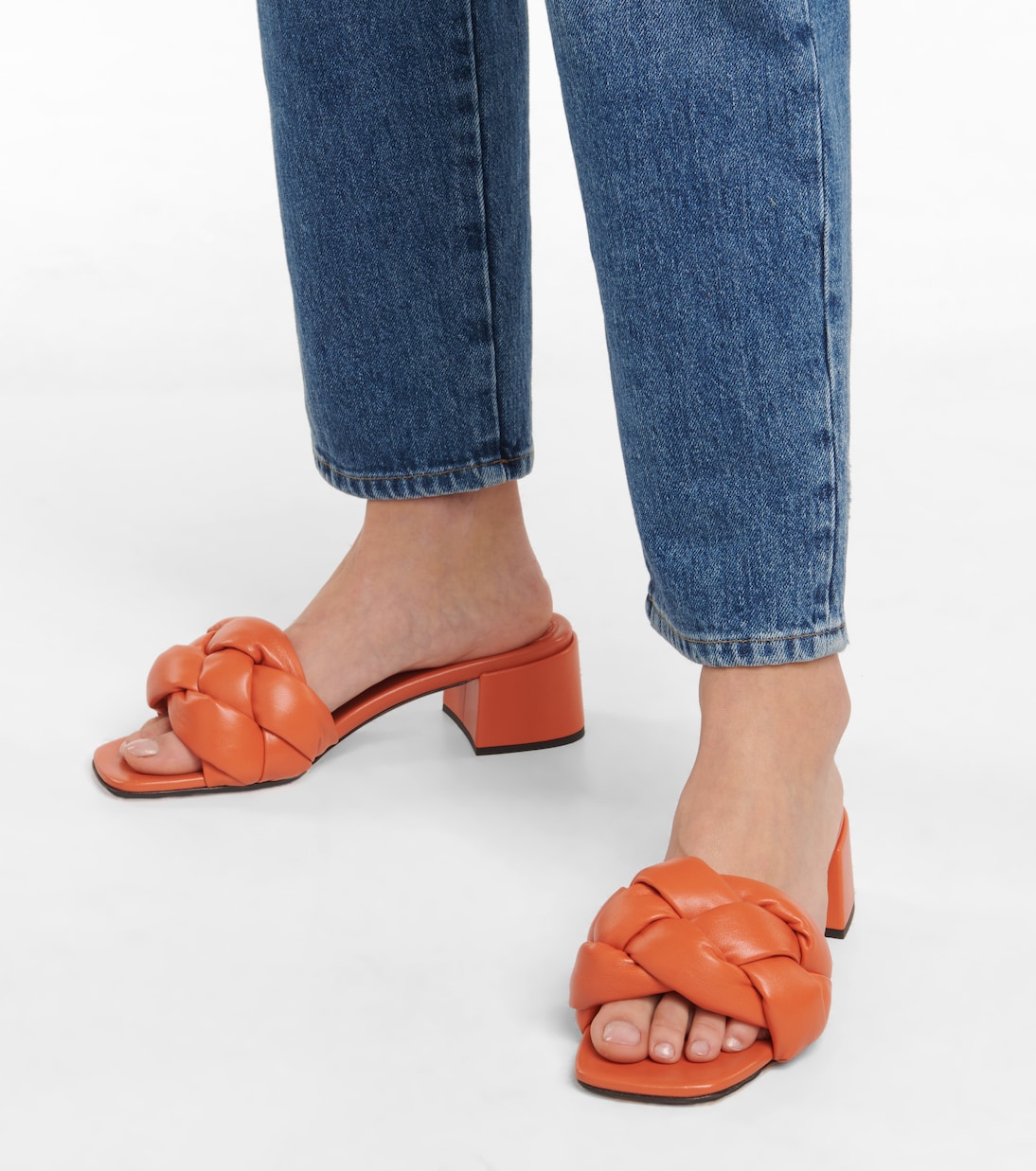 Pantoletten aus Leder | Miu Miu