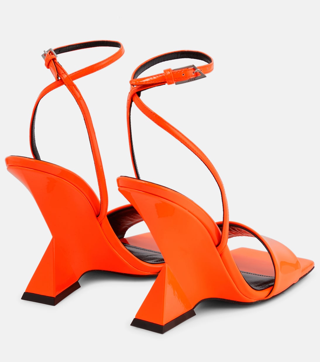 Wedge-Sandalen Cheope aus Lackleder | The Attico