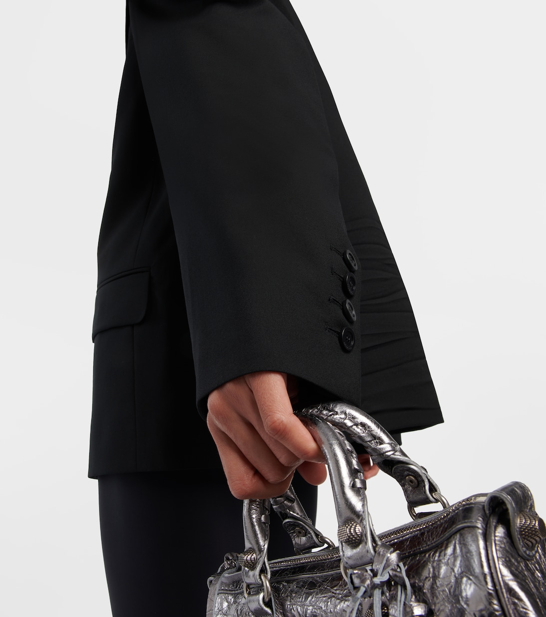 Elegante Chaquetón de Lana Balenciaga para Jóvenes Modernos