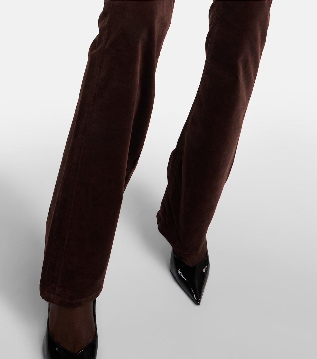 Pantaloni flared Farrah in velluto | AG Jeans