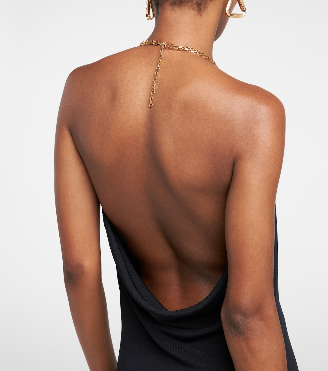 Vestido de Bottega Veneta con Detalles de Cadena para Jóvenes Modernos