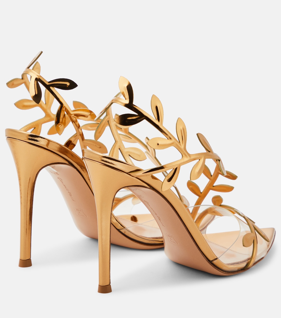 Salones Flavia de piel metalizada | Gianvito Rossi