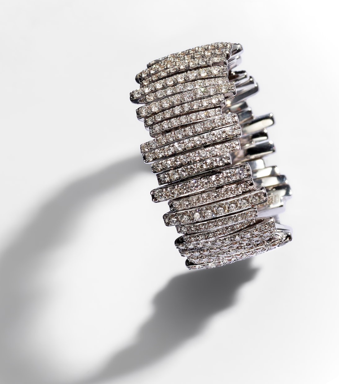 Bague en or blanc 18 ct et diamants | Suzanne Kalan