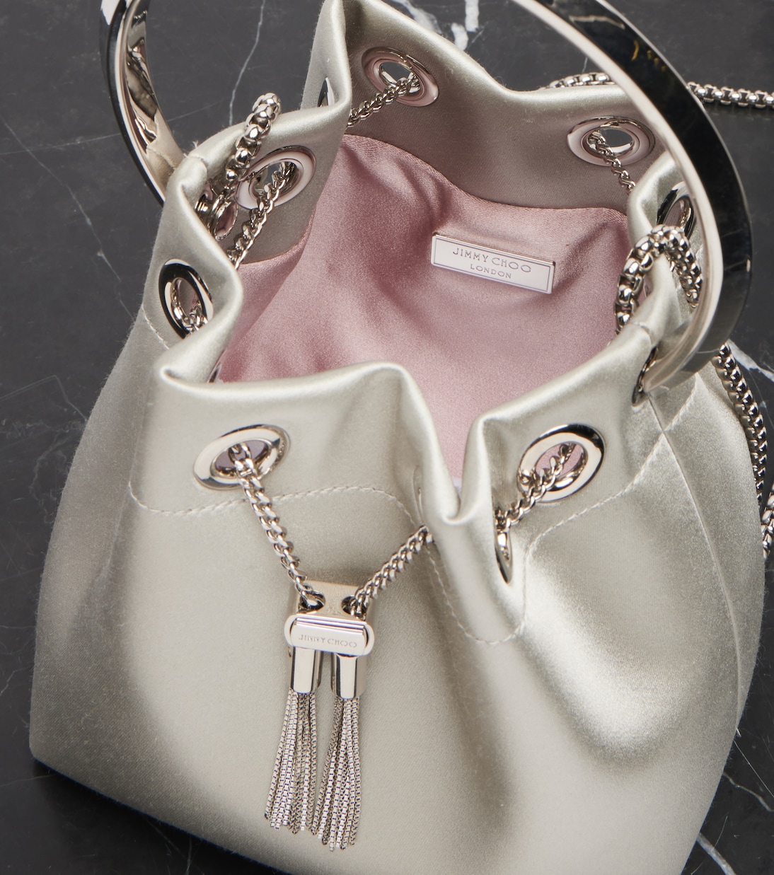 Bucket Bag Bon Bon aus Satin | Jimmy Choo