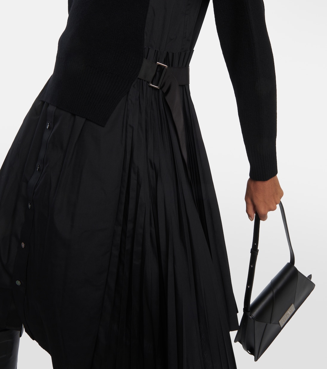 Vestido midi de cuello alto estilo Sacai para jóvenes modernos