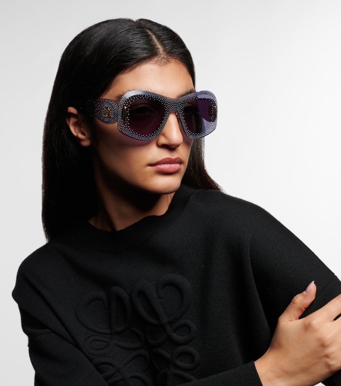 Occhiali da sole LOEWE Anagram con maschera decorata per stile giovane e audace
