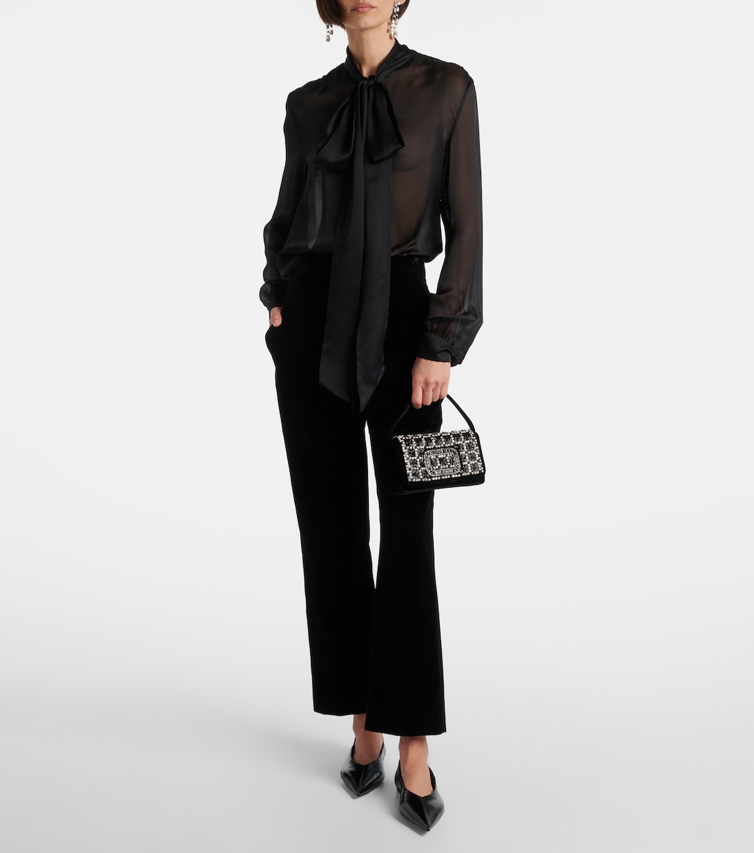 Pilgrim Micro缀饰天鹅绒手拿包 | Roger Vivier