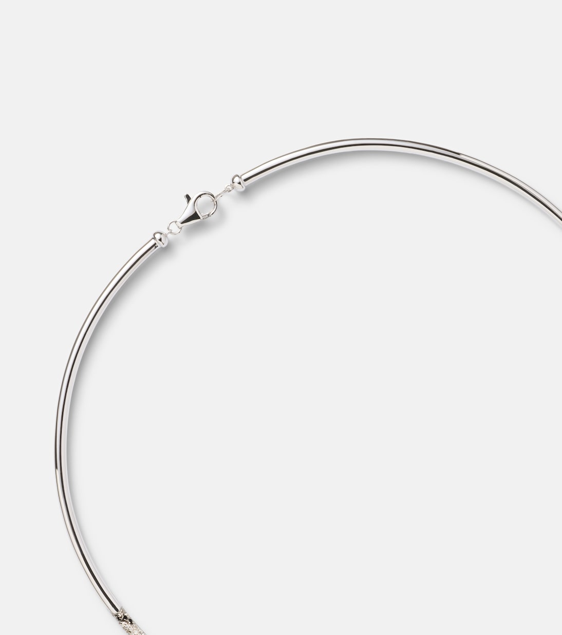 Torque Zèbre 9kt white gold necklace with diamonds | Yvonne Léon