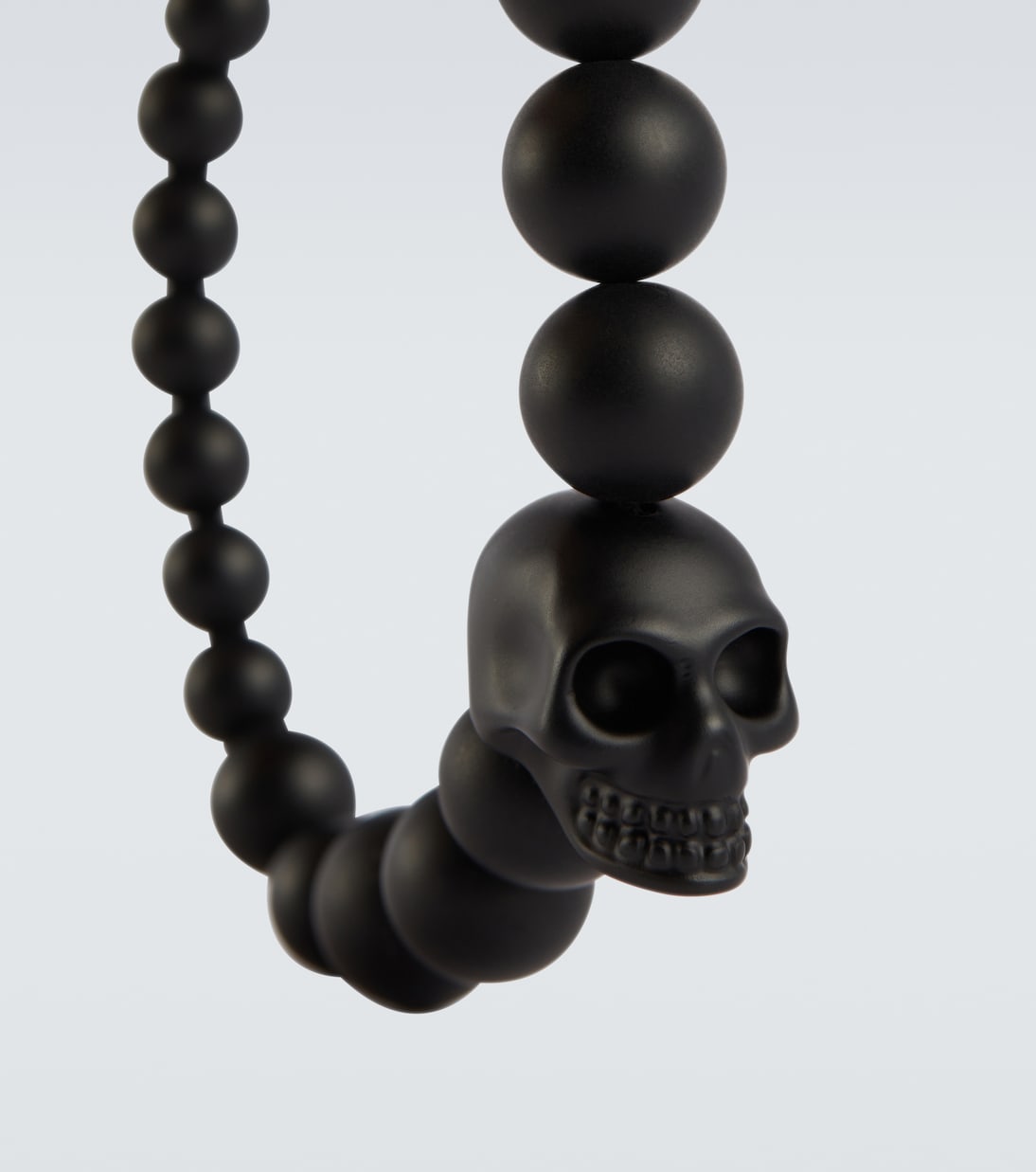 Bracciale Skull con teschio e perline | McQueen