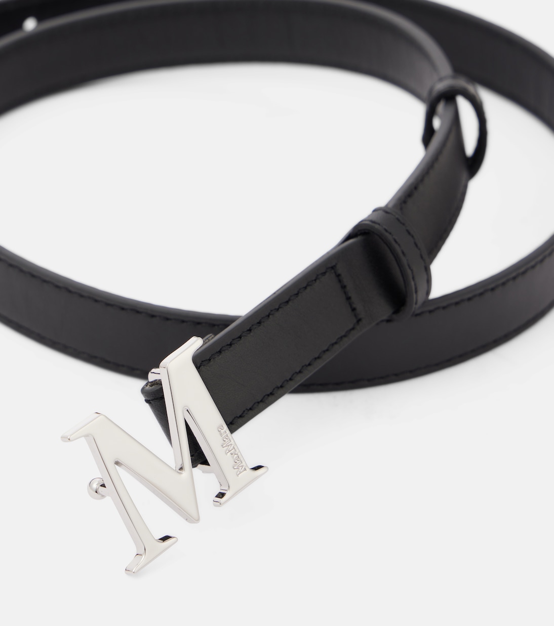 Cintura in pelle con logo MAX MARA, stile giovane e moderno, made in Italy