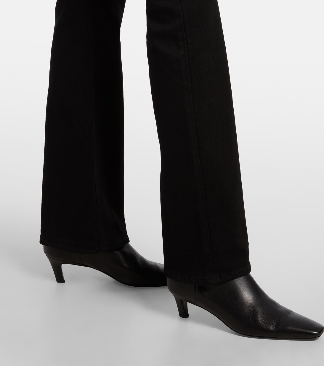 Leggy Bootcut Soho mid-rise bootcut jeans | 7 For All Mankind