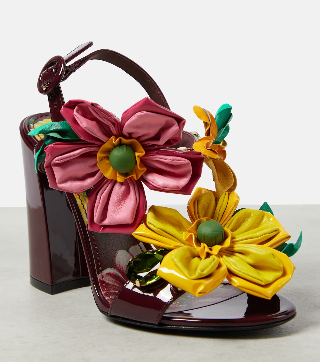 Sandali in vernice con applicazione | Dolce&Gabbana