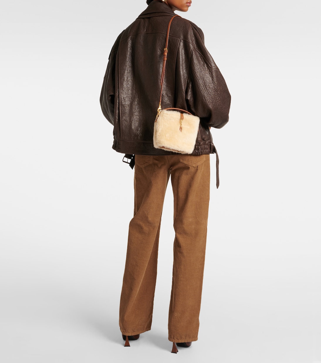 Secchiello Le 37 Mini in shearling | Saint Laurent