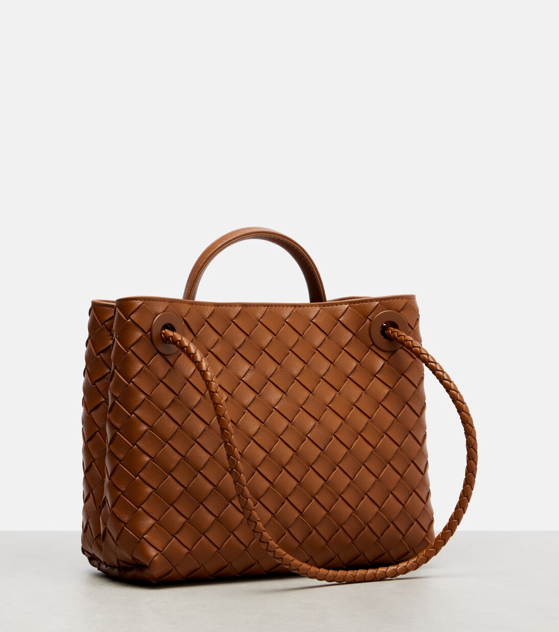 Andiamo Small Intrecciato leather tote bag | Bottega Veneta