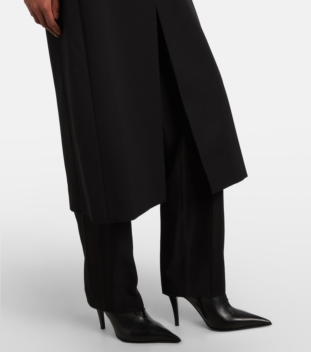 缀饰羊毛大衣 | McQueen