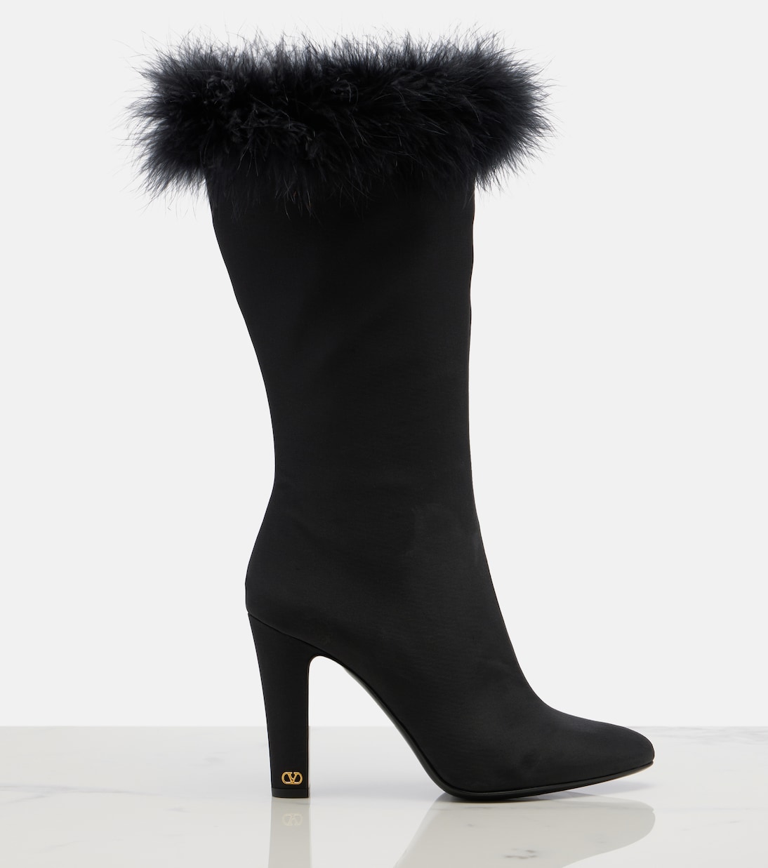 Botas altas Hotty de satén con plumas | Valentino Garavani