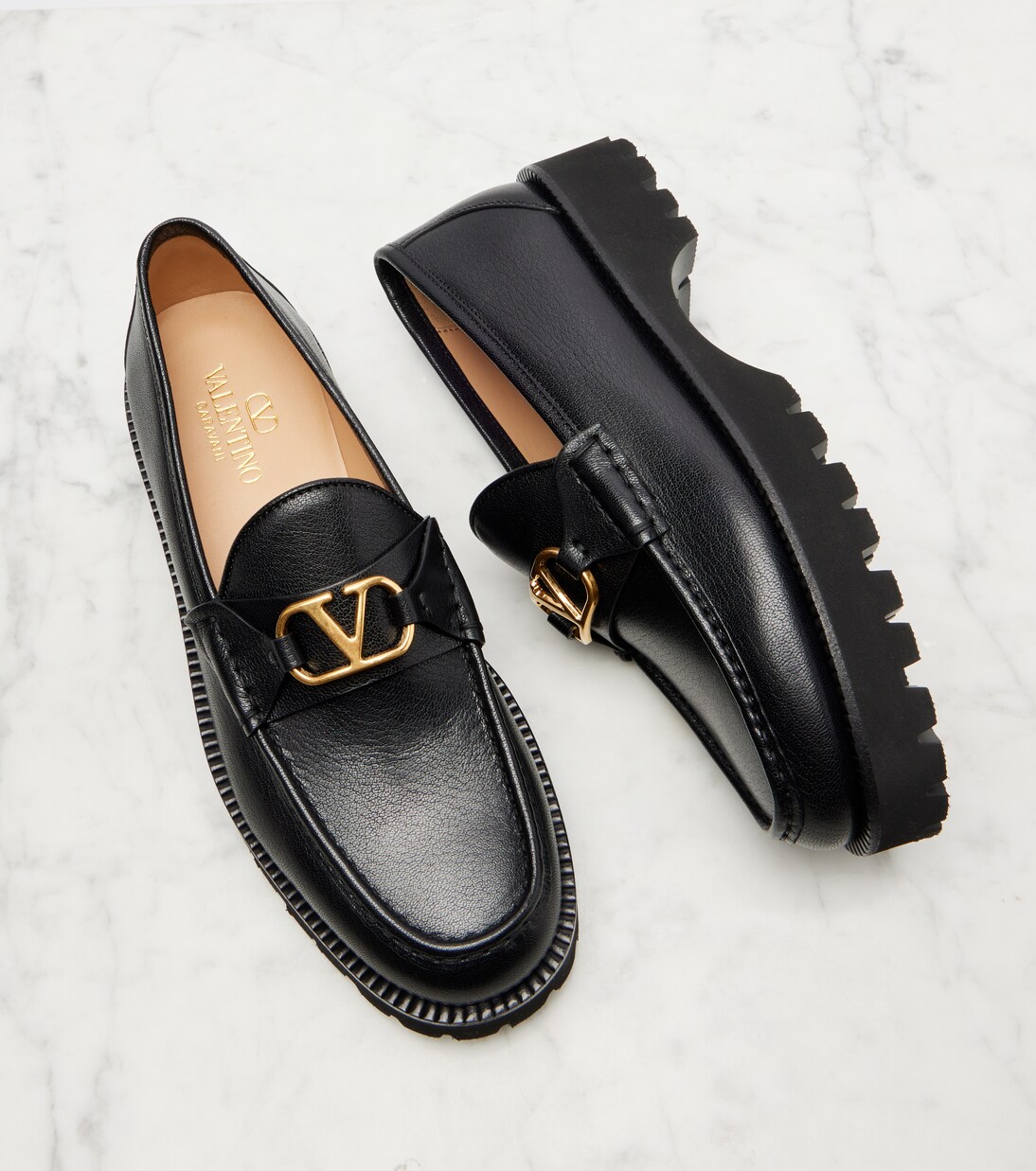 VLogo leather platform loafers | Valentino Garavani