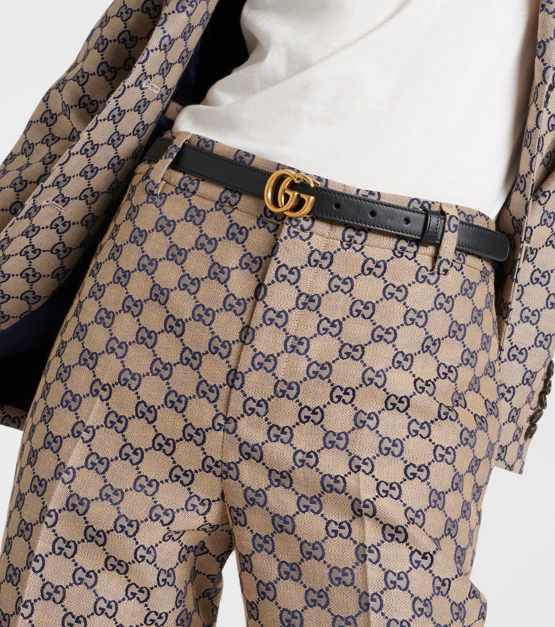 Cintura in pelle GG firmata GUCCI, stile giovane e moderno