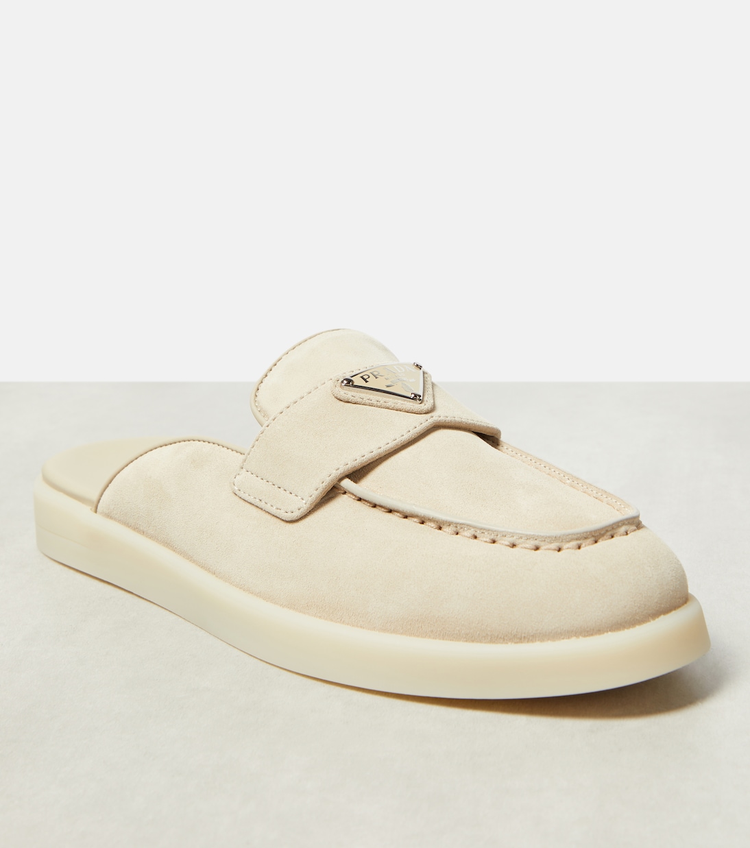 Mules Saint Tropez en daim | Prada