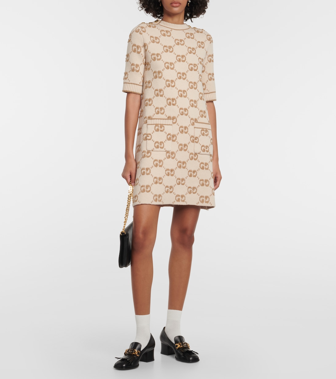 Calzini GUCCI in misto cotone con motivo intrecciato per uno stile giovane e fresco
