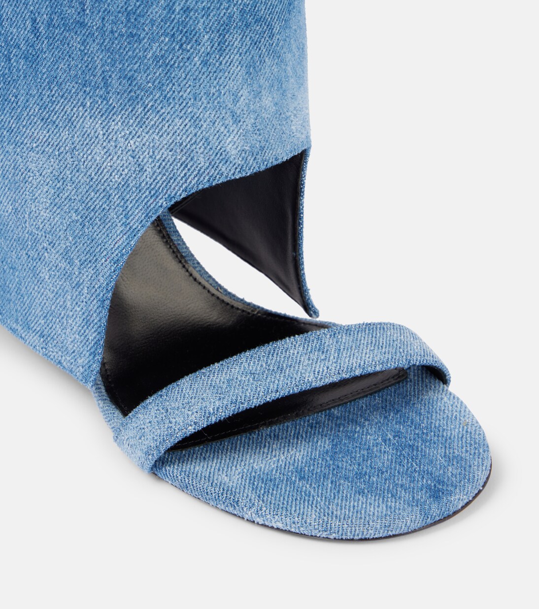 Sandali Denim con Chiusura Shark Lock di Givenchy per Giovani Stilosi