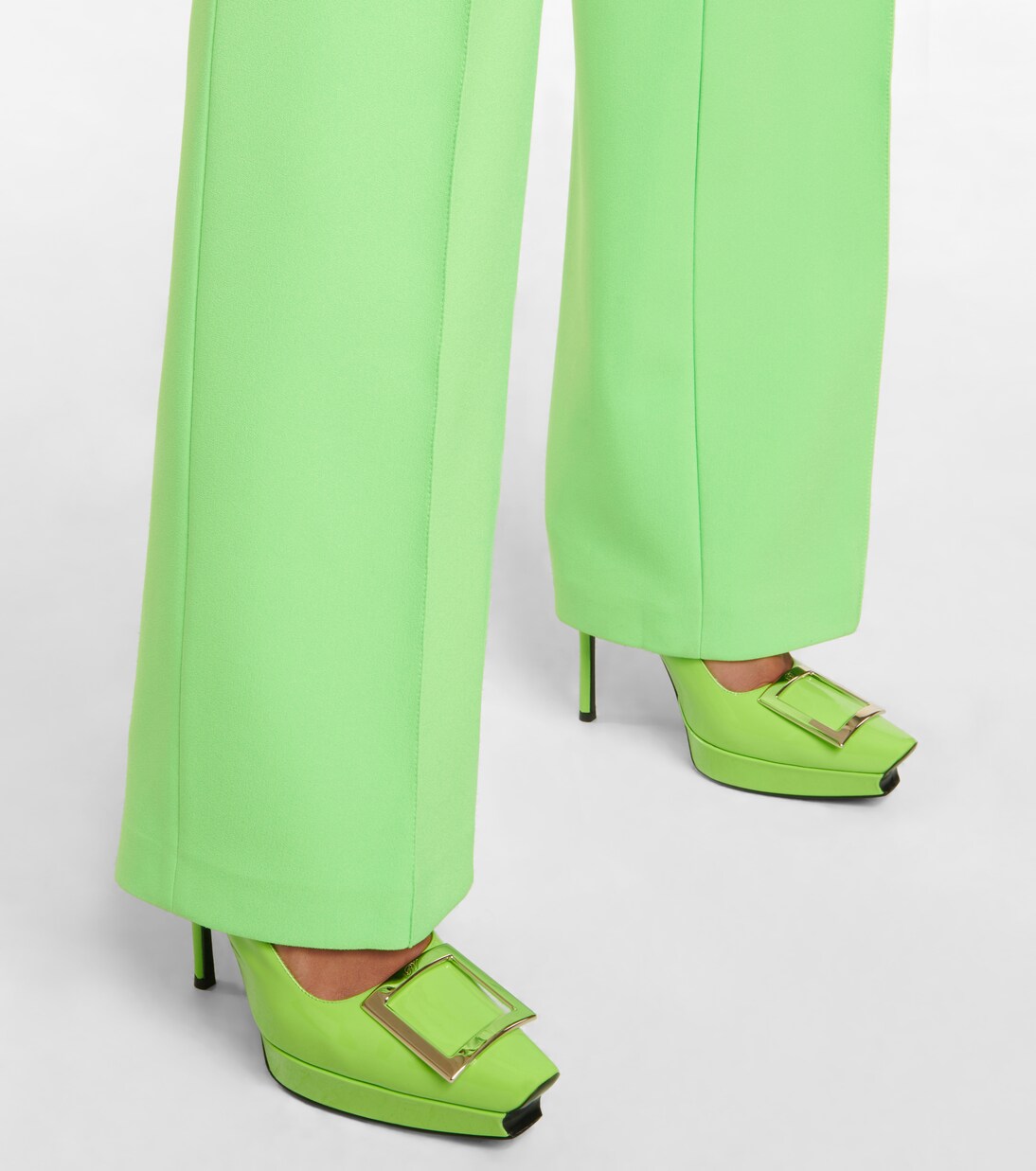 Plateau-Pumps Trompette aus Lackleder | Roger Vivier