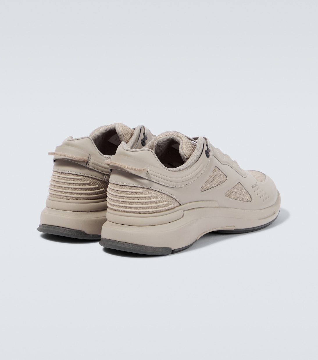 Sneakers One.2 | Athletics Footwear