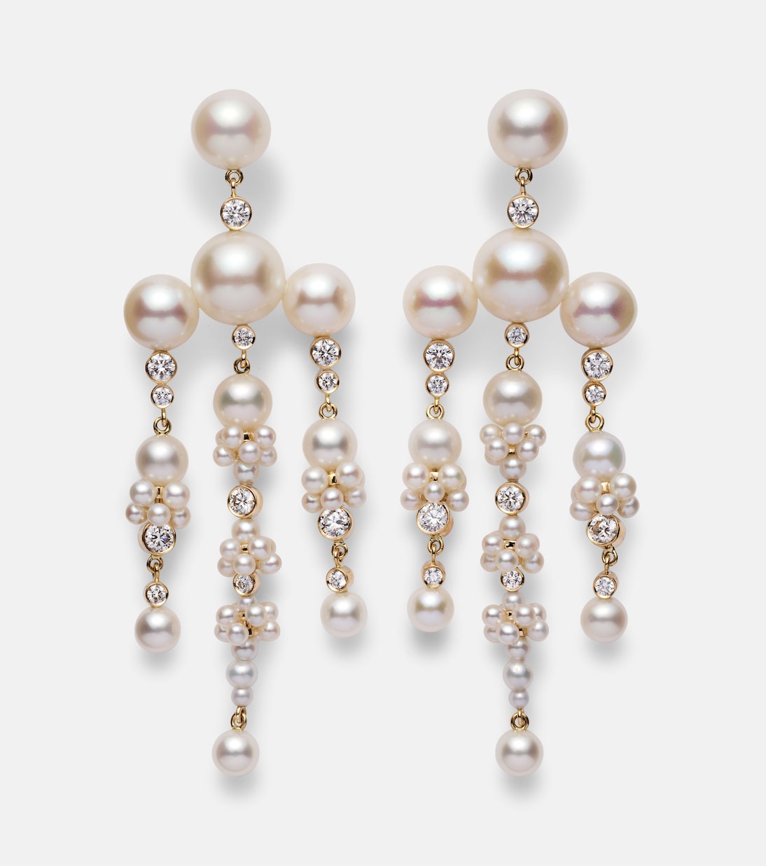 Orecchini in oro 14kt Jardin de Rêve di Sophie Bille Brahe con diamanti e perle, design giovane e raffinato