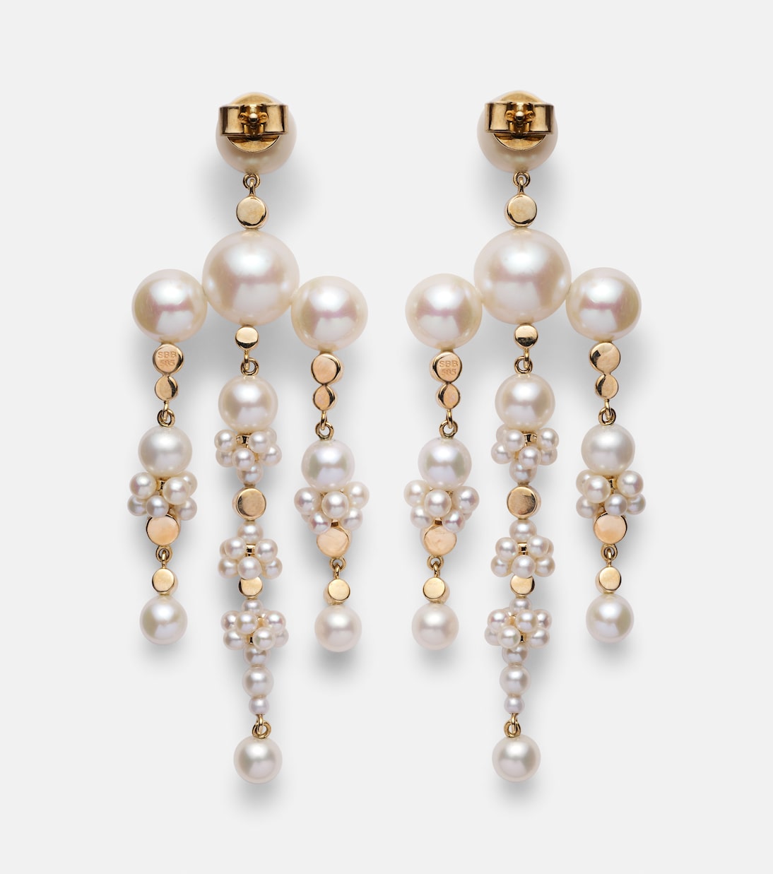 Orecchini in oro 14kt Jardin de Rêve di Sophie Bille Brahe con diamanti e perle, design giovane e raffinato