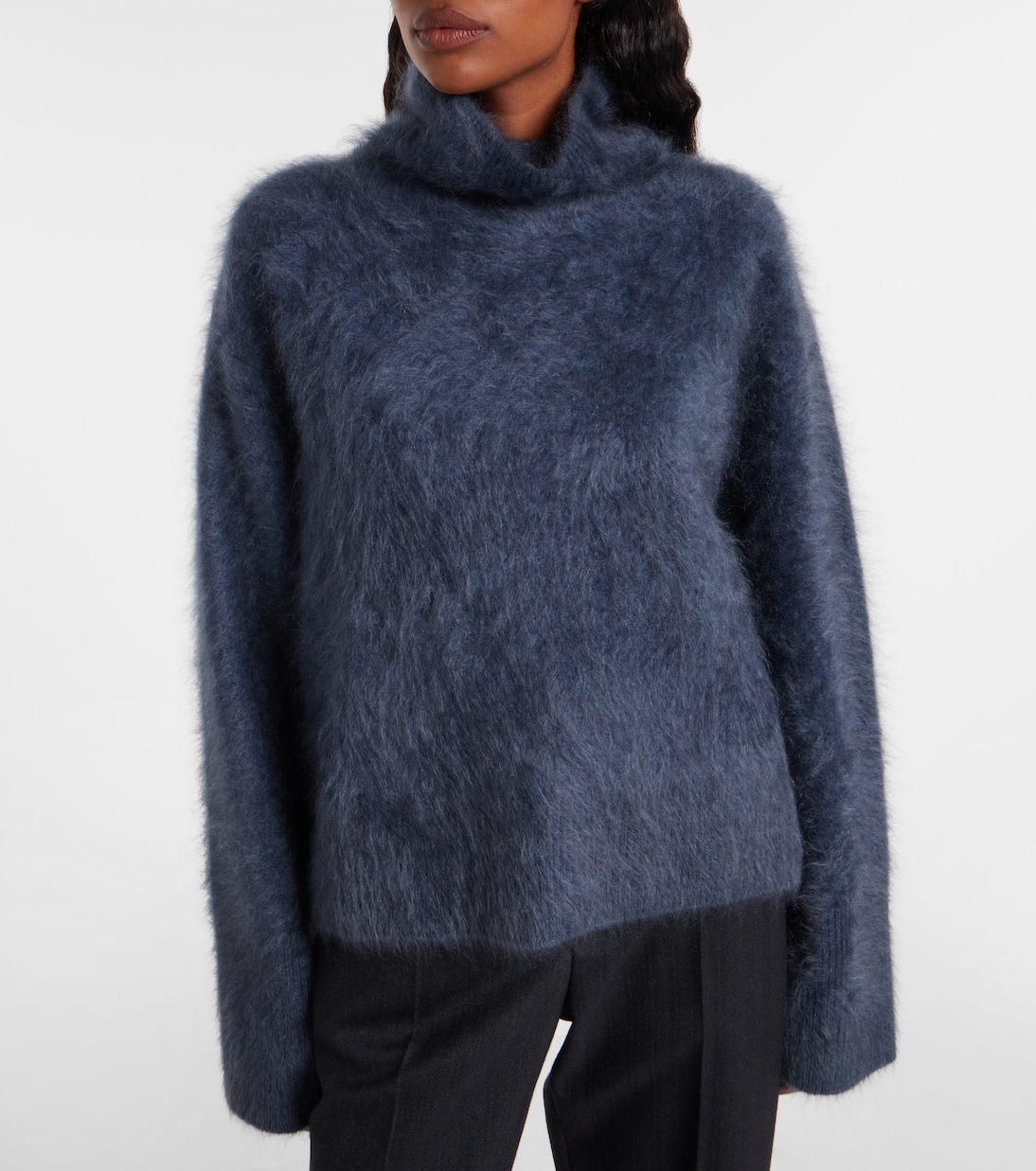 Floren cashmere sweater | Lisa Yang