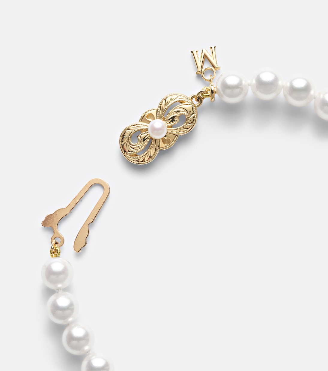 Akoya pearl and 18kt gold bracelet | Mikimoto