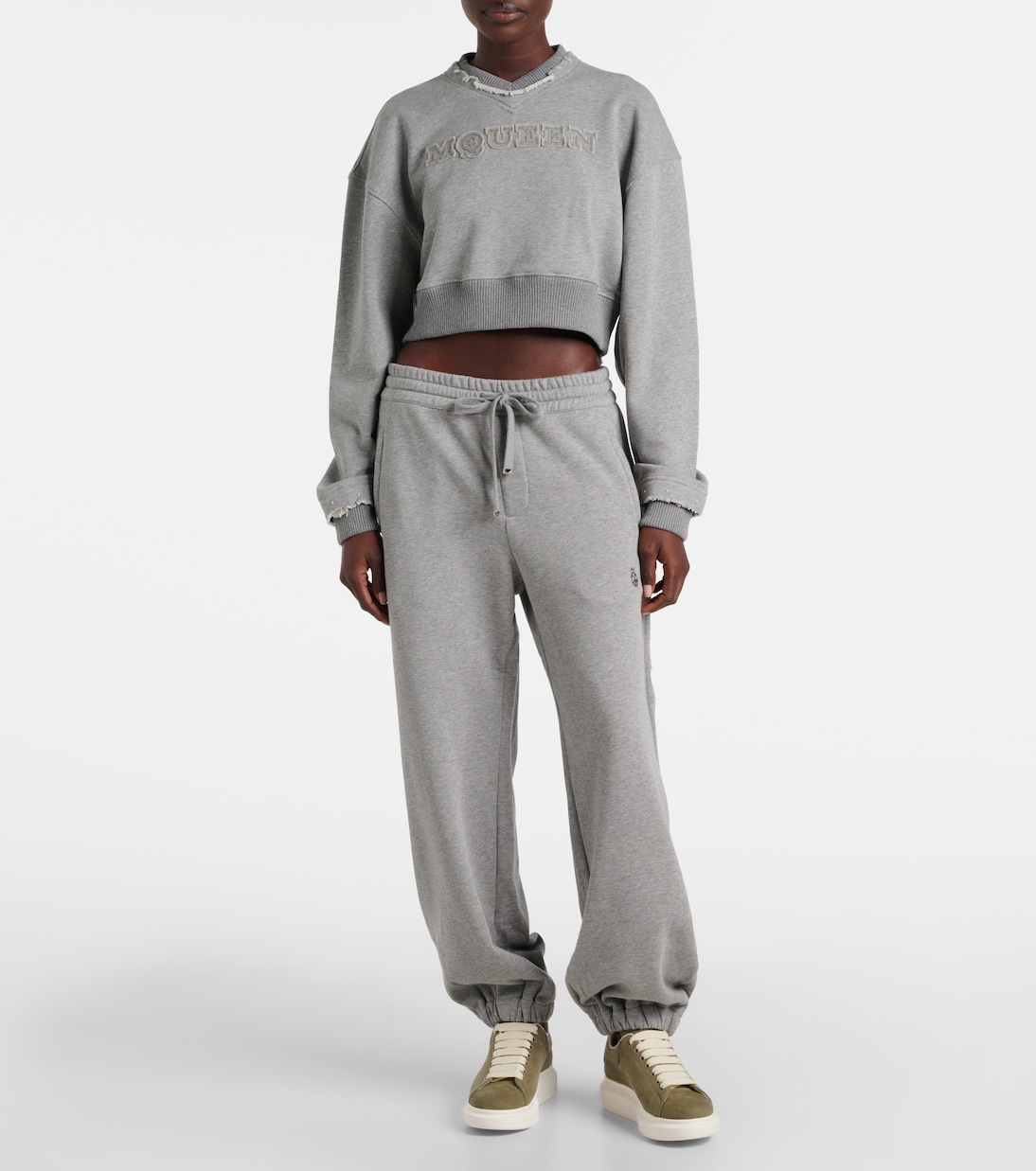Sneakers oversize in suede con platform | McQueen