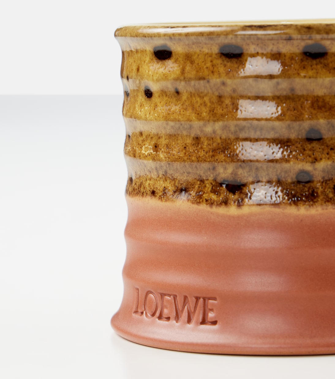 Textura Mimosa scented candle | Loewe Home Scents