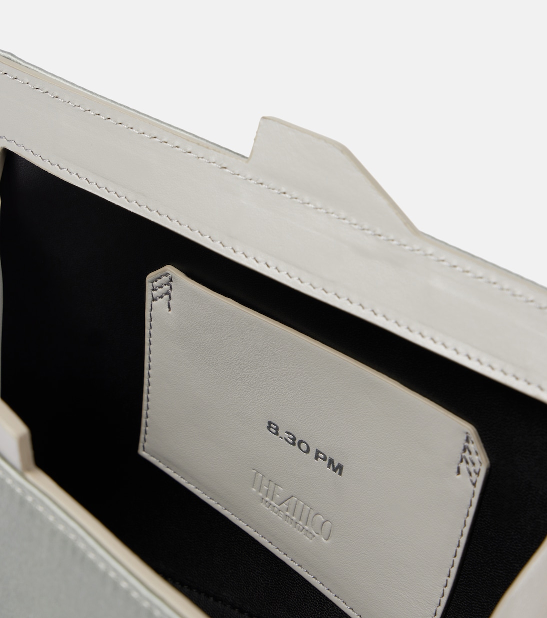 Clutch 8.30 PM in raso | The Attico