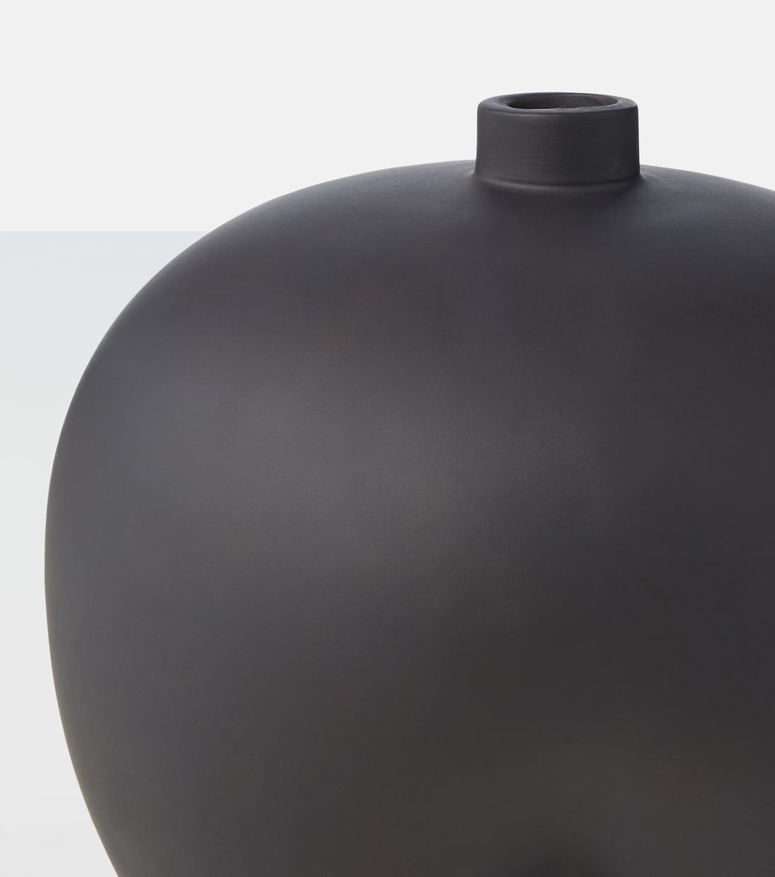 Sumo ceramic vase | 101 Copenhagen