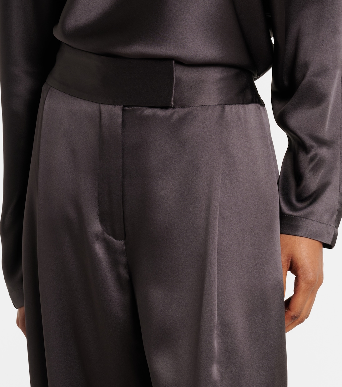 بنطلون واسع من الحرير الساتان | The Sei