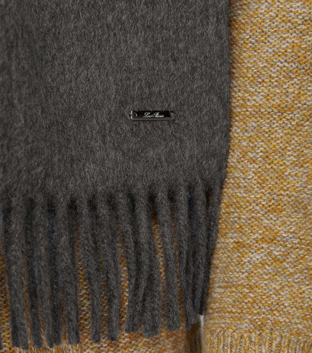 Large cashmere scarf | Loro Piana