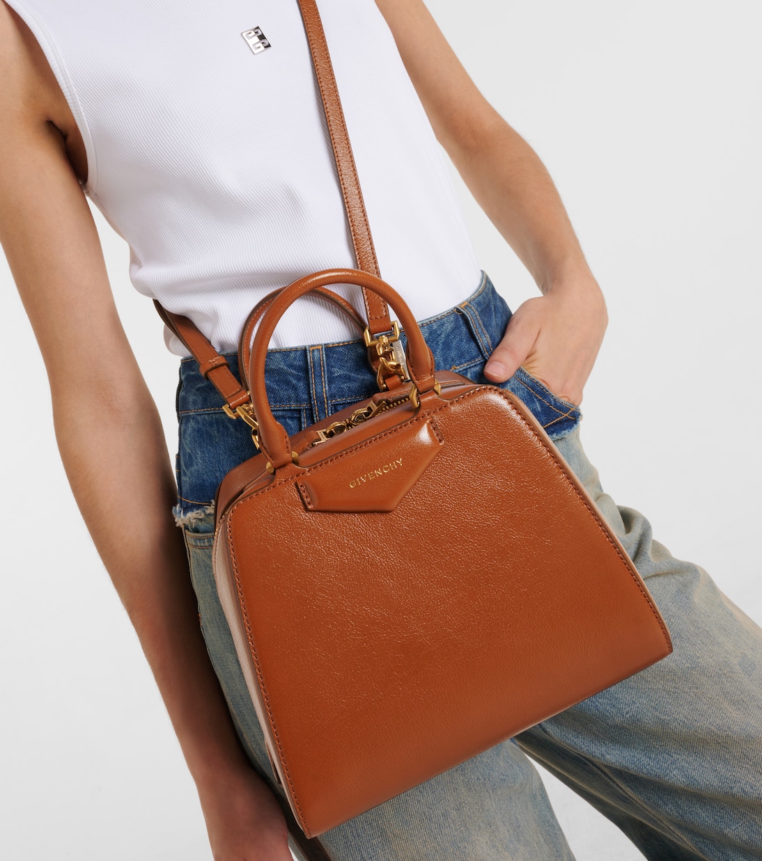 Borsa Antigona Cube Mini in pelle | Givenchy