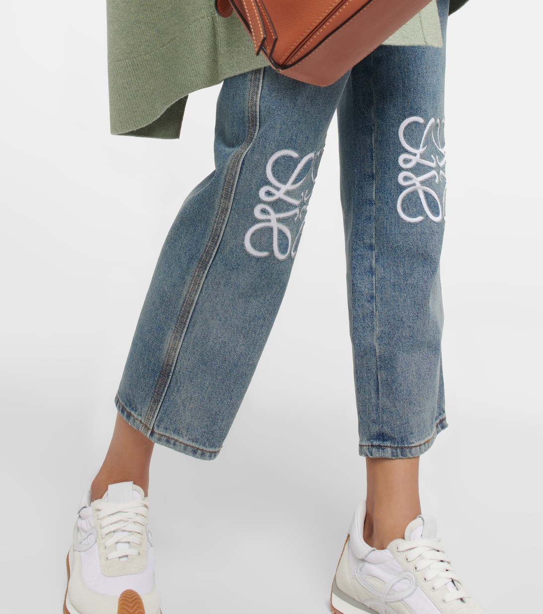 Jeans cropped con anagrama de tiro alto | Loewe